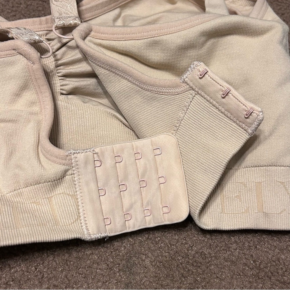 M-Busty Kindred Bravely Nursing/Pumping Bra Beige - Picture 5 of 6